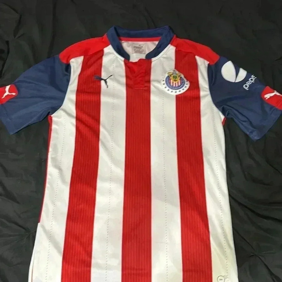 Chivas Guadalajara Jersey by PUMA - Picture 1 of 13
